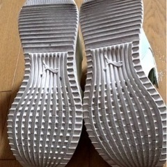 PUMA サンダルの画像