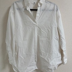 UNIQLO 白　シャツ　Sサイズ