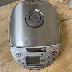 炊飯器5合炊き