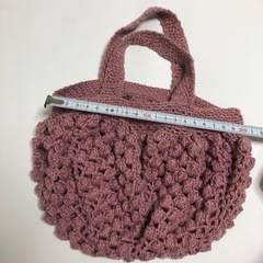 手編みのぷっくりバッグ☆新品の画像