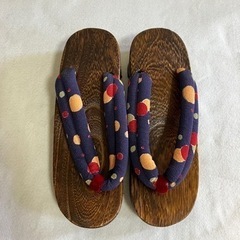 下駄　フリーサイズ　レディース　浴衣　痛くなりにくい素材の画像