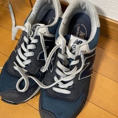 newbalance NB ニューバランス CLASSIC 574  26.5の画像