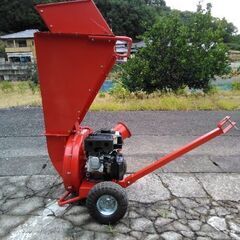 破砕機　エンジン式　実働　細い枝などを破砕します！！　片付けなどに！！の画像