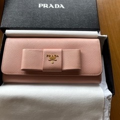 PRADA 長財布　ピンク　箱付き