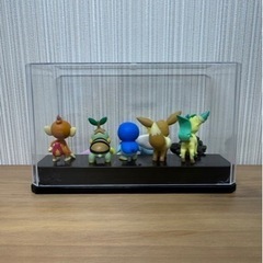 ポケモンフィギュア8体まとめ♪ ケース付きです。 17×10×8.5cmの画像