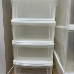 衣装ケース(無料)