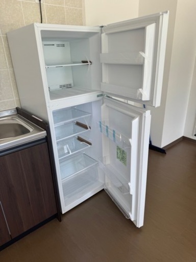 ⭐︎最終値下げ⭐︎　新品　ヤマダ電機　冷蔵庫２３６リットル 