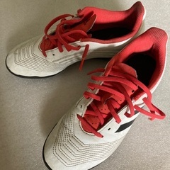 adidasサッカーシューズ、スパイク24.5cm