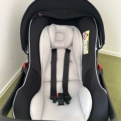 【新生児対応】チャイルドシート　差し上げますの画像