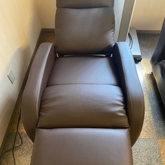 手動リクライニングソファーの画像