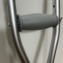 松葉杖　※子ども用の画像