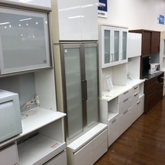 食器棚 Pamouna 2枚扉 上棚付 33,000円