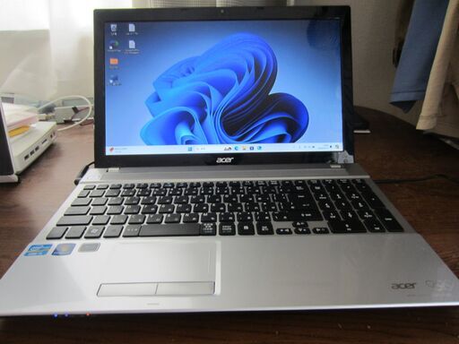 使用時間少！15.6型ノートPC　Acer AspireV3-571を売ります。
