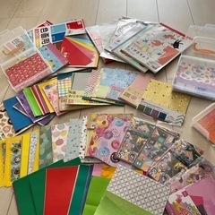 折り紙　画用紙たくさん