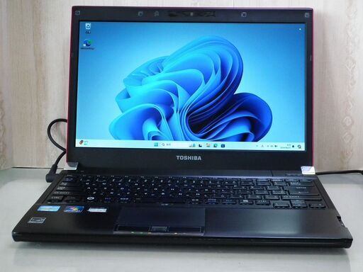 【SSD240GB搭載WIN11Pro 東芝 Dynabook R731/E26ER Core-i3/ﾒﾓﾘ8GB/Office365】