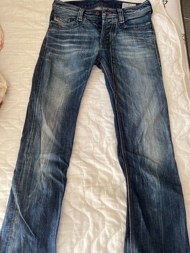 ディーゼル　メンズジーパン