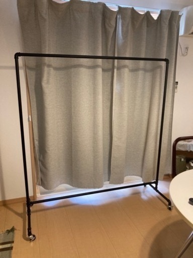 可動式ハンガーラック