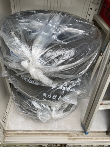 スタッドレスタイヤ　225/60/17