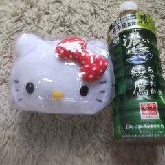 新品　キティーちゃん　携帯スタンド