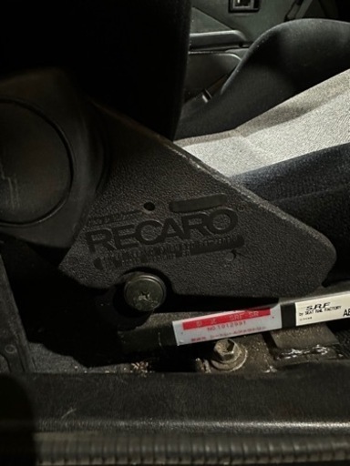 RECAROセミバケットシート2脚セットSR2.SR3 　　