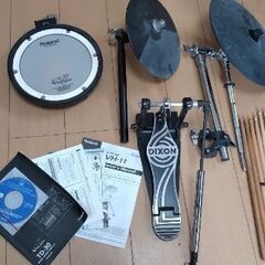 Roland 電子ドラムの画像