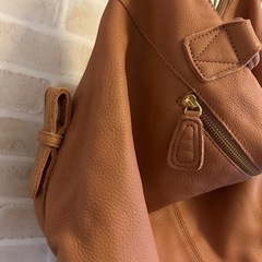 新品未使用　ear パピヨネ　本革ショルダーの画像