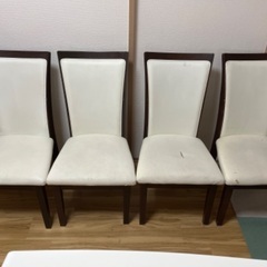 テーブルのみ　またはセットでお譲りしますの画像