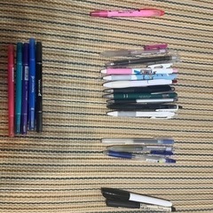 使わないペン　21本