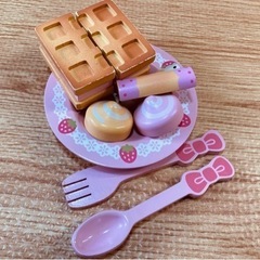 マザーガーデン➕他のおままごとグッズ、お花のおはじきの画像