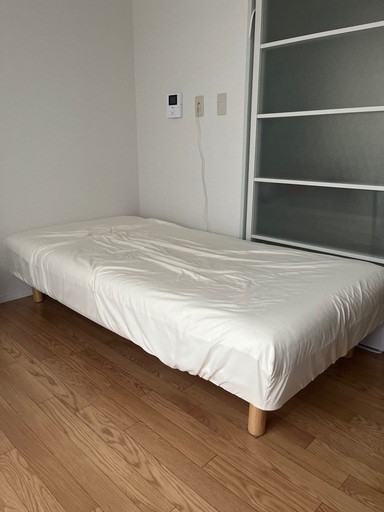 無印シングルベッド