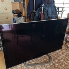 シャープ　60インチテレビ