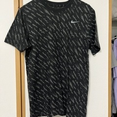 NIKE ナイキ TシャツMサイズ　