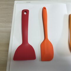 【未使用】（ミニサイズ）トング、レードル、スパチュラ、ターナー、4品セットの画像