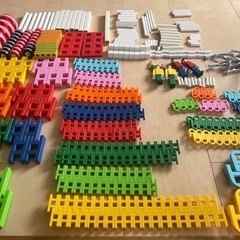 リブロック　ブックローン　知育玩具の画像