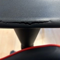 訳ありオットマン付きゲーミングチェアの画像