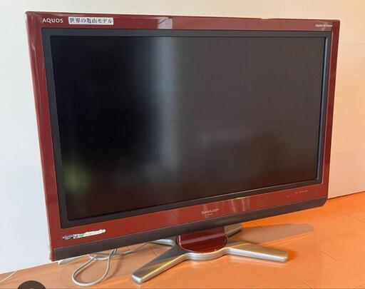 AQUOS　世界の亀山モデル　32　SHARPテレビ
