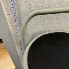 無料　60cm 折り畳み椅子　いす　イスの画像