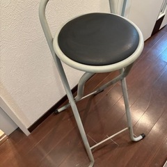 無料　60cm 折り畳み椅子　いす　イスの画像