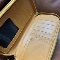 長財布(黄色)の画像