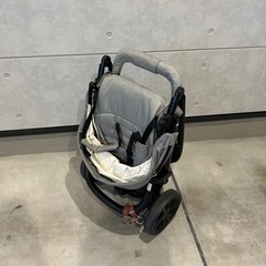 joie ベビーカー ライトトラックス4(レインカバー付き)の画像
