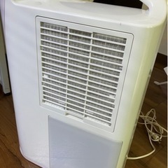 美品・コロナ衣類乾燥除湿機の画像