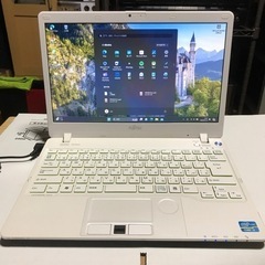 FUJITSU LIFE BOOK  Windows11 cor...