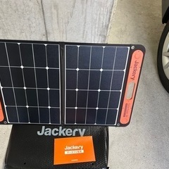 未使用　災害時の備えに‼️Jackeryソーラーパネル60