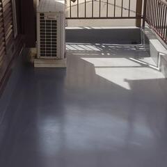 『宙に浮かぶ室外機❗』ウレタン防水工事✨ - 地元のお店