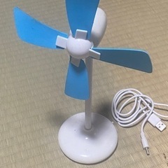 USB 乾電池式ミニ扇風機