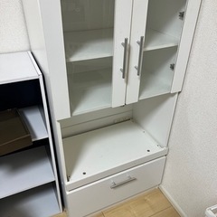 食器棚