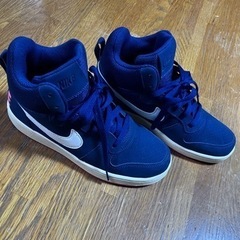 ‼️値下げしました‼️NIKEコート バーロウ23.5cmの画像