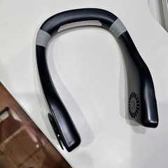 【無償保証延長つき！！　完全新品未使用】首かけ扇風機　 扇風機　ネッククーラー　ネックファンの画像
