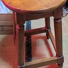 キッチンカウンターチェス木目、家具 椅子の画像