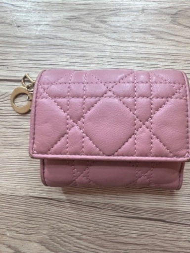 今だけ！！！！この価格DIOR 三つ折り財布